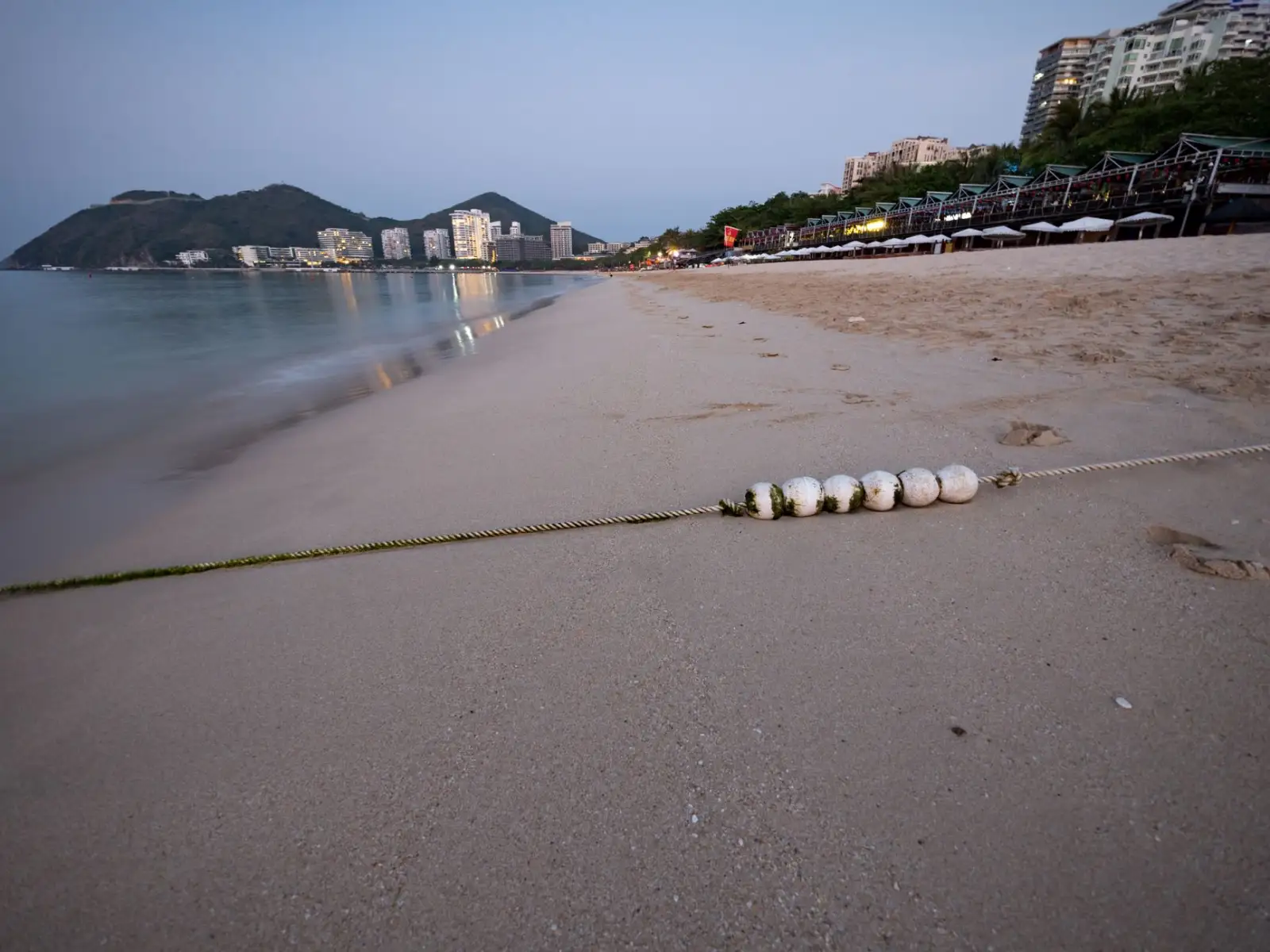 从预测维护到降本增效：工业物联网在工厂设备管理中的应用实践