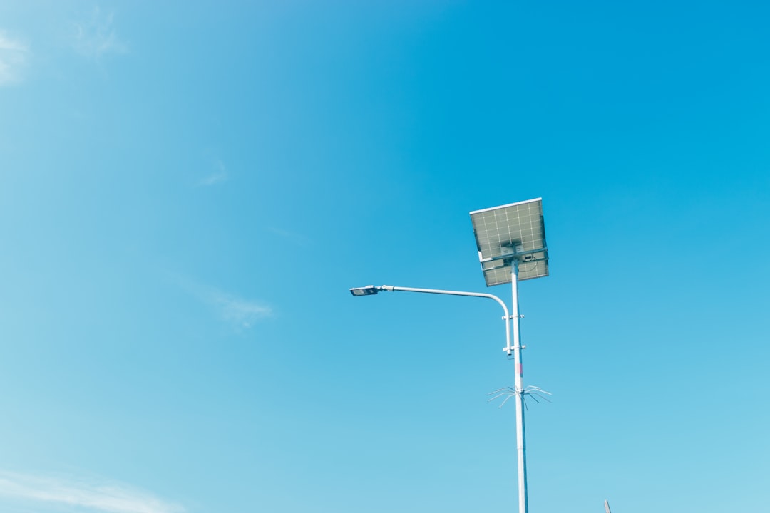 工业物联网传感器选型指南：原则、参数与典型应用场景解析